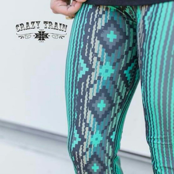 New Arrival! Stampede Bell Pants - Picture 4 of 5